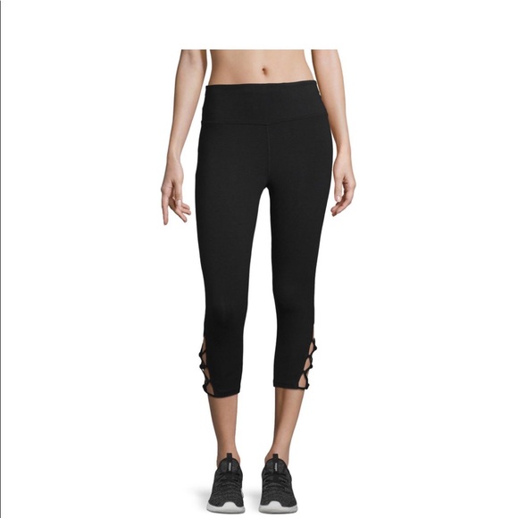 NWT- XERSION PLUS WORKOUT CAPRIS - Picture 2 of 6